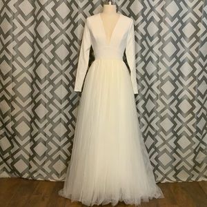Long Sleeve Wedding Dress w/ Tags